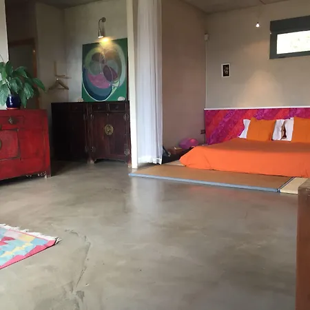 La Canela Hotel